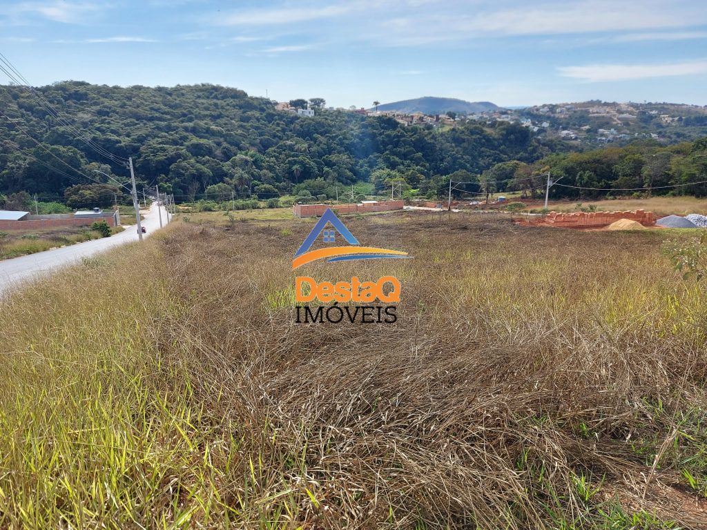 LOTE COMERCIAL BAIRRO GRAN PEROLA