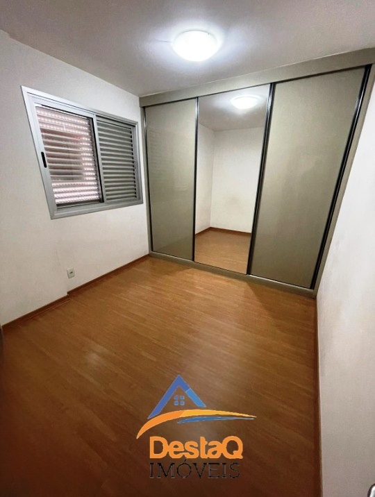 APARTAMENTO BAIRRO SAGRADA FAMILIA