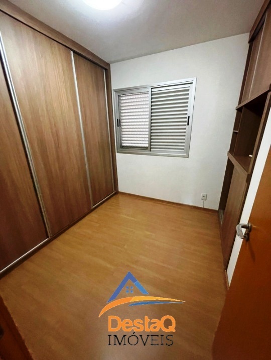 APARTAMENTO BAIRRO SAGRADA FAMILIA