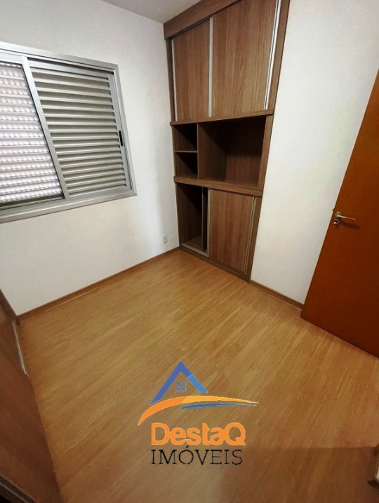 APARTAMENTO BAIRRO SAGRADA FAMILIA