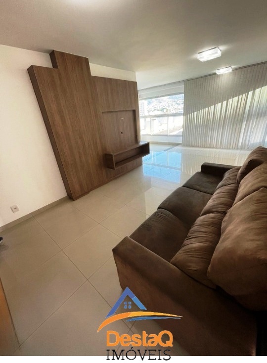 APARTAMENTO BAIRRO SAGRADA FAMILIA