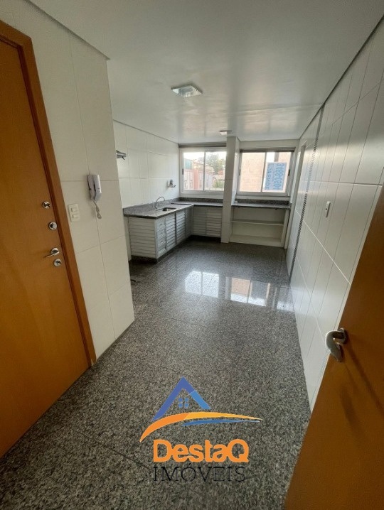 APARTAMENTO BAIRRO SAGRADA FAMILIA