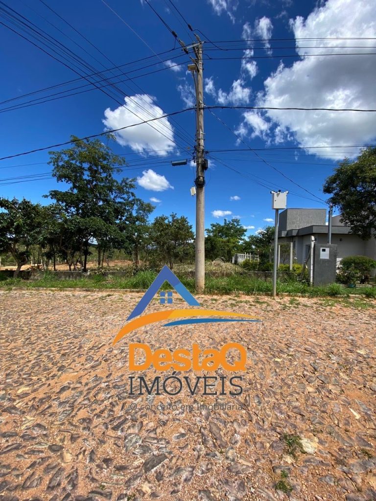 LOTE CONDOMINIO VALE DO LUAR LOTE CONDOMINIO VALE DO LUAR