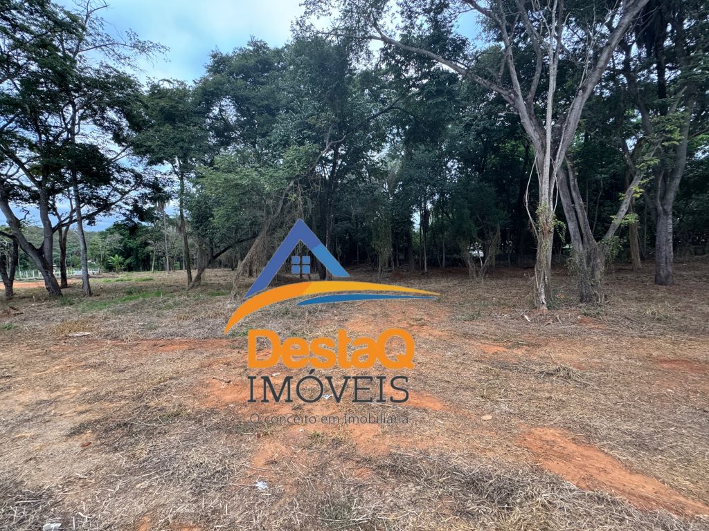 LOTE COMERCIAL BAIRRO CAMPINHO LOTE COMERCIAL BAIRRO CAMPINHO