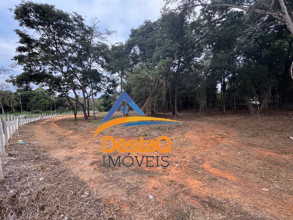 LOTE COMERCIAL BAIRRO CAMPINHO LOTE COMERCIAL BAIRRO CAMPINHO
