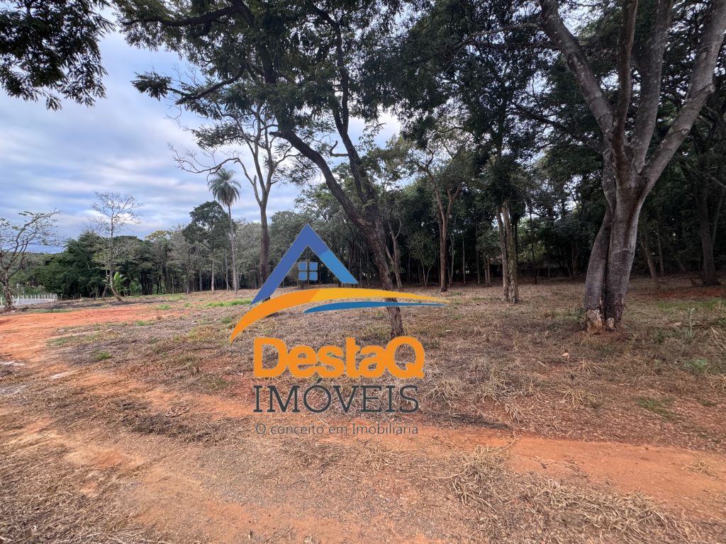 LOTE COMERCIAL BAIRRO CAMPINHO LOTE COMERCIAL BAIRRO CAMPINHO