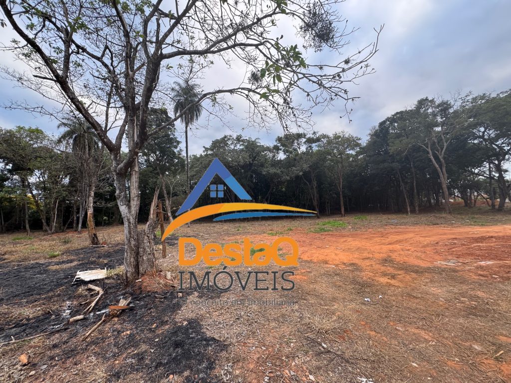 LOTE COMERCIAL BAIRRO CAMPINHO LOTE COMERCIAL BAIRRO CAMPINHO