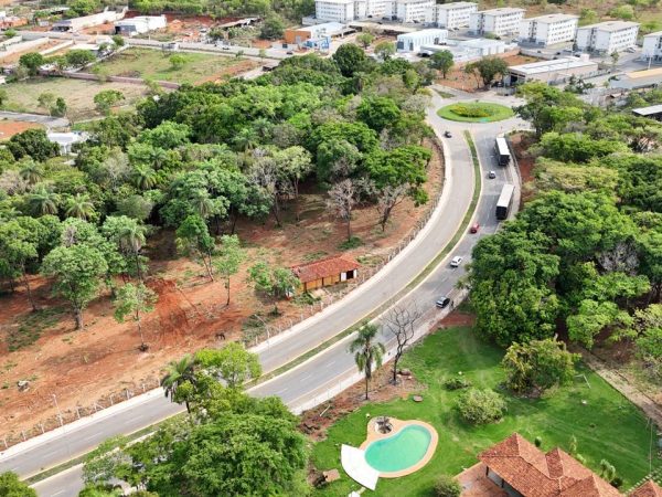 LOTE COMERCIAL BAIRRO CAMPINHO